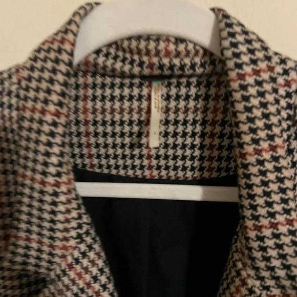 Free People Uptown Girl Houndstooth Blazer, size large - Picture 6 of 6